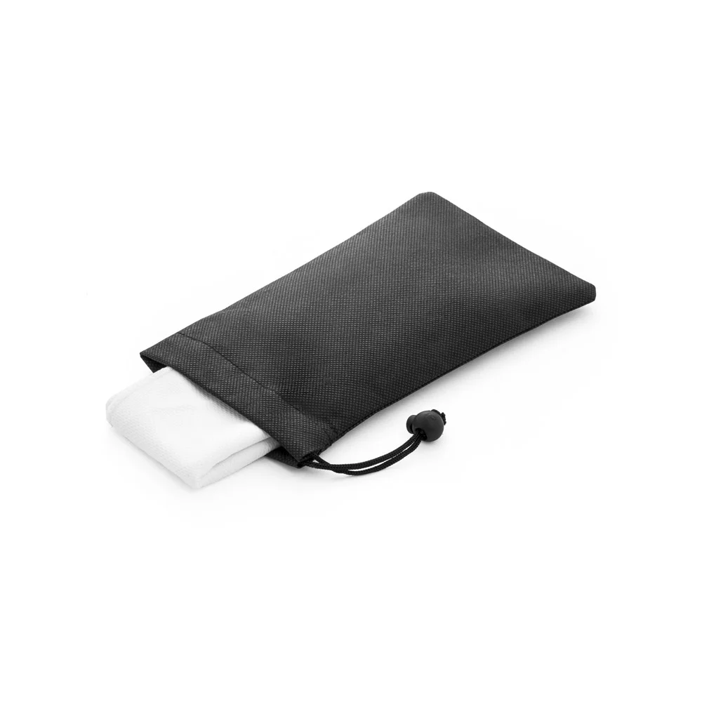 BERNAL. Toalha esportiva refrescante em 100% poliéster reciclado (100% rPET) com bolsa em non-woven - Image 9